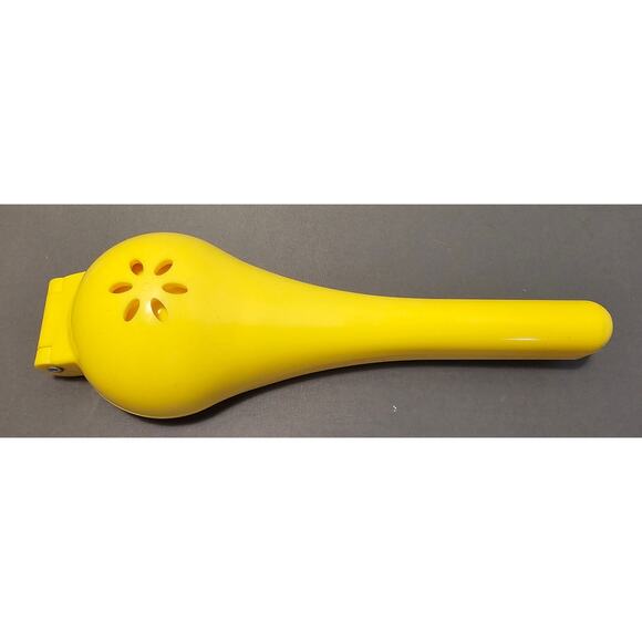 Yellow Lemon/Lime/Citrus Manual Hand Squeezer/Juicer - Plastic - Picture 4 of 7